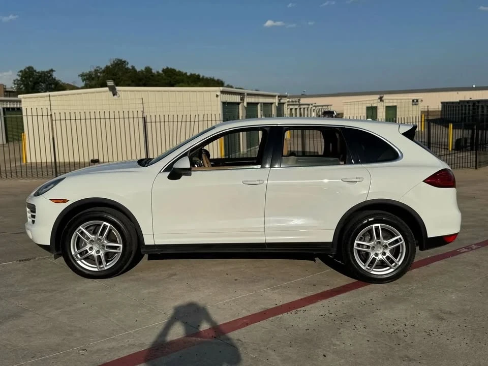 2014 Porsche 958 Cayenne - Image 7 of 13