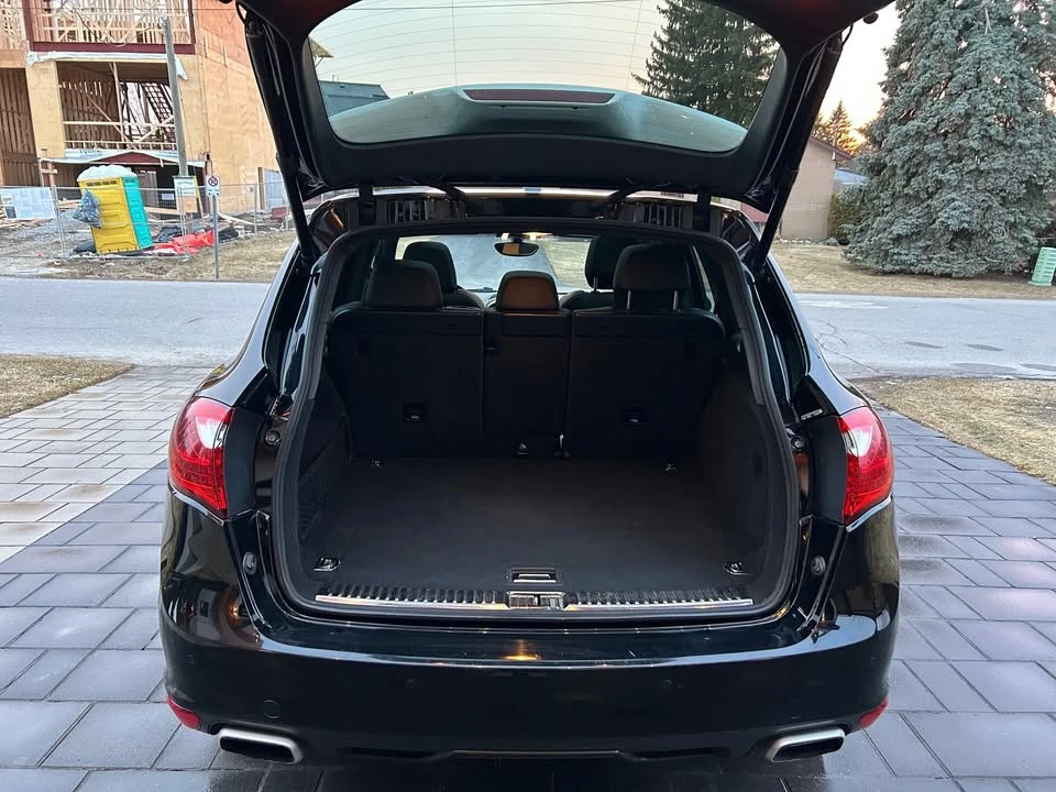 2014 Porsche 958 Cayenne - Image 8 of 14