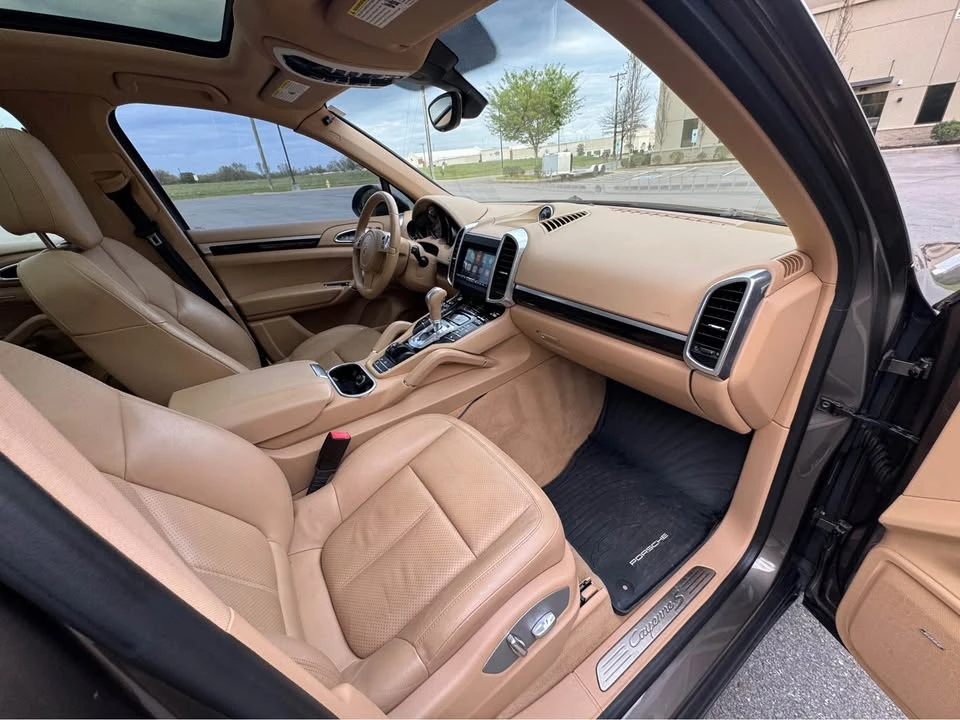 2014 Porsche 958 Cayenne S - Image 12 of 19