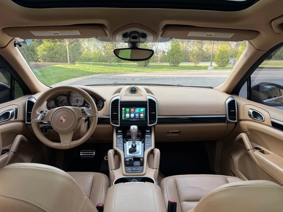 2014 Porsche 958 Cayenne S - Image 10 of 19