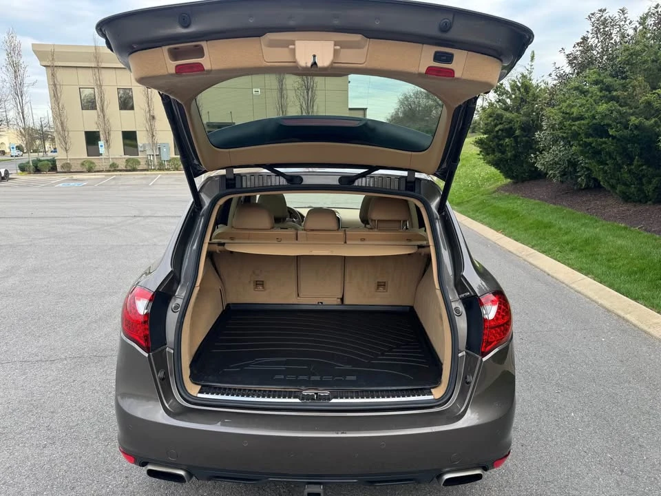 2014 Porsche 958 Cayenne S - Image 17 of 19
