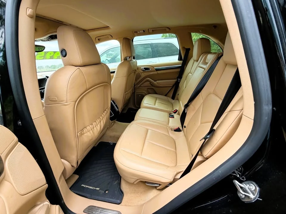 2014 Porsche 958 Cayenne S - Image 11 of 11