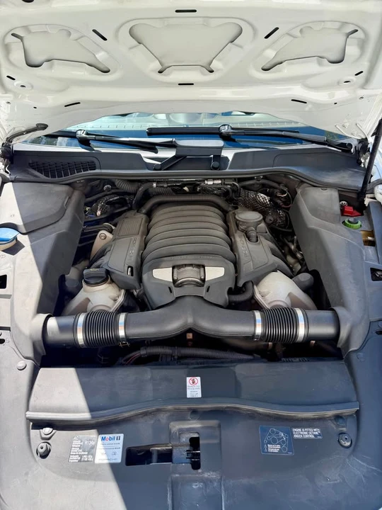 2014 Porsche 958 Cayenne S - Image 14 of 14