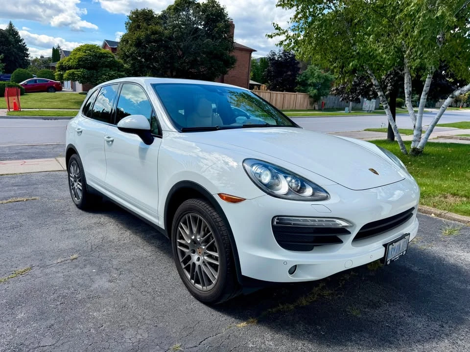 2014 Porsche 958 Cayenne S - Image 3 of 14
