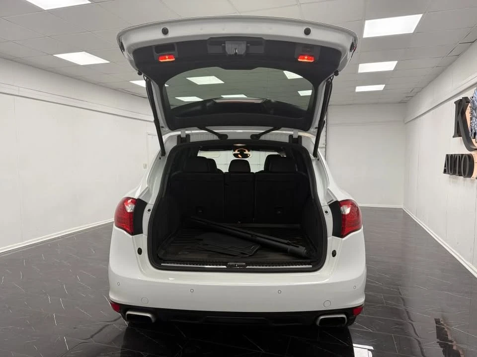 2014 Porsche 958 Cayenne S - Image 6 of 15