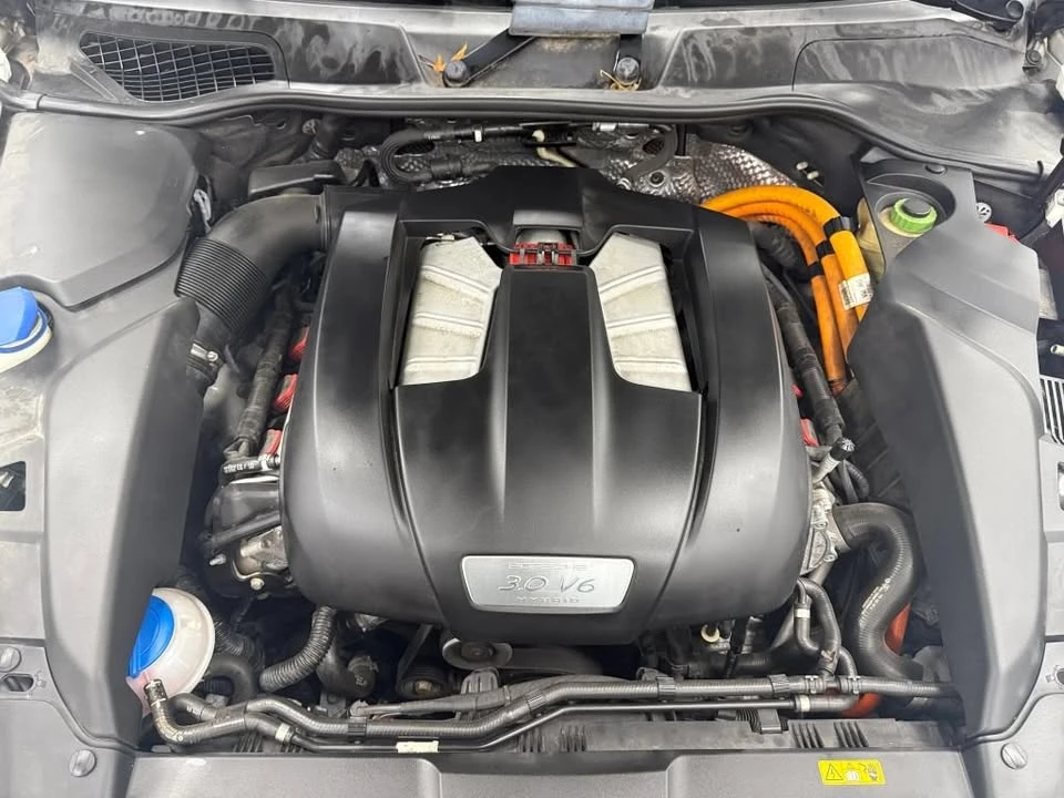 2014 Porsche 958 Cayenne S - Image 15 of 15