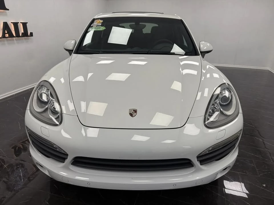 2014 Porsche 958 Cayenne S - Image 2 of 15