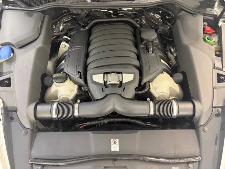 2014 Porsche 958 Cayenne S - Image 18 of 18