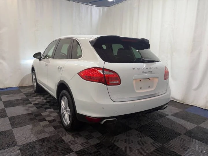 2014 Porsche 958 Cayenne S - Image 4 of 18