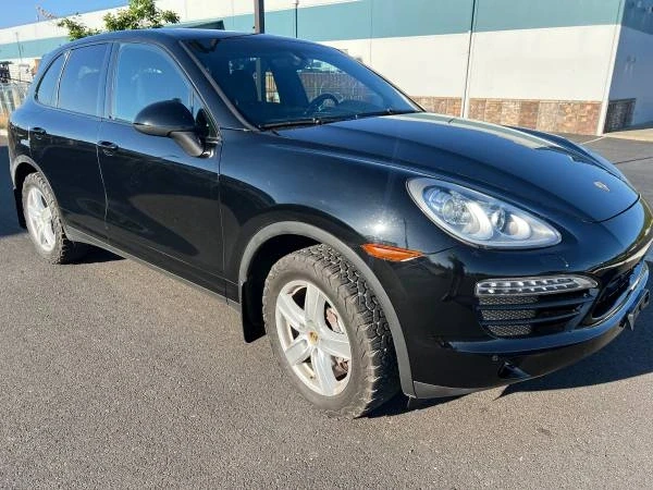 2014 Porsche 958 Cayenne GTS - Image 2 of 10