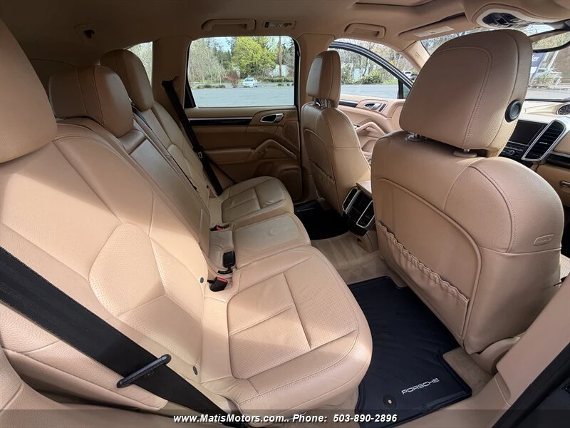 2014 Porsche 958 Cayenne - Image 14 of 18