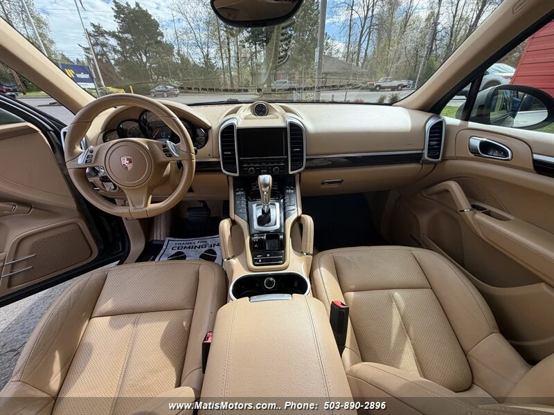 2014 Porsche 958 Cayenne - Image 9 of 18