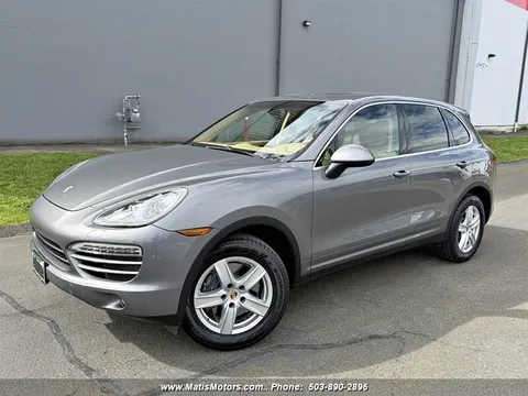 2014 Porsche Cayenne Sport
