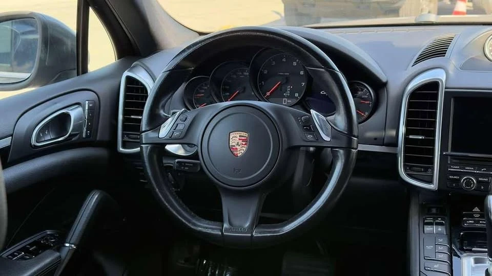 2014 Porsche 958 Cayenne - Image 19 of 20