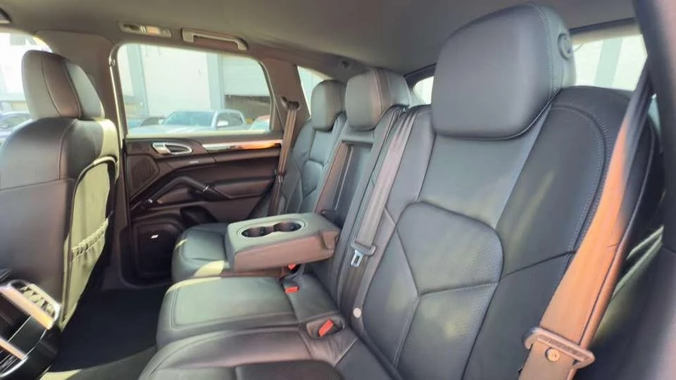 2014 Porsche 958 Cayenne - Image 6 of 20