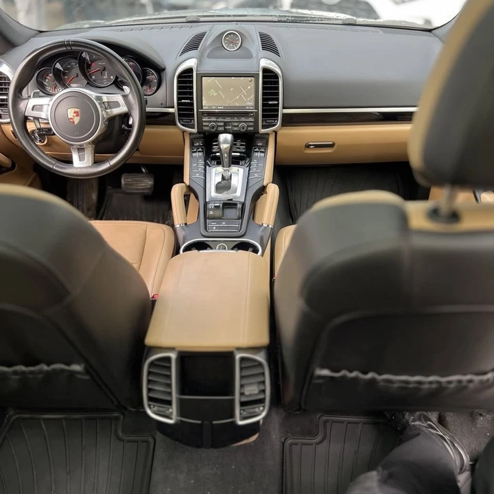 2014 Porsche 958 Cayenne - Image 5 of 13