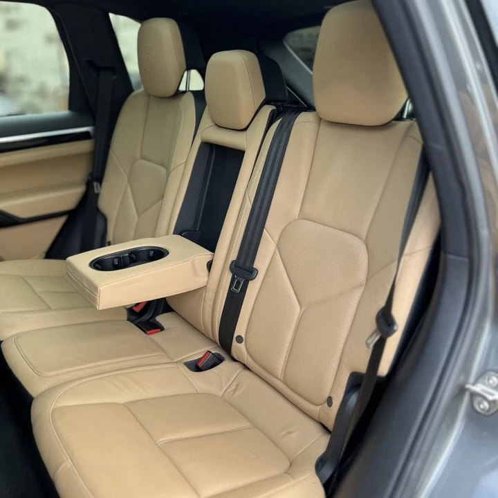 2014 Porsche 958 Cayenne - Image 10 of 13