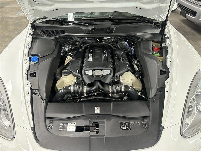 2014 Porsche 958 Cayenne Turbo - Image 8 of 18