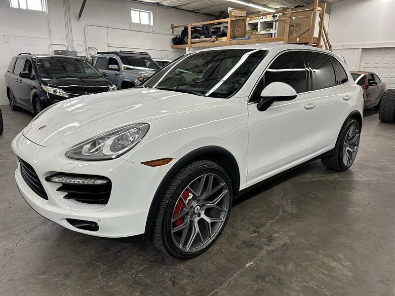 2014 Porsche 958 Cayenne Turbo - Image 6 of 18