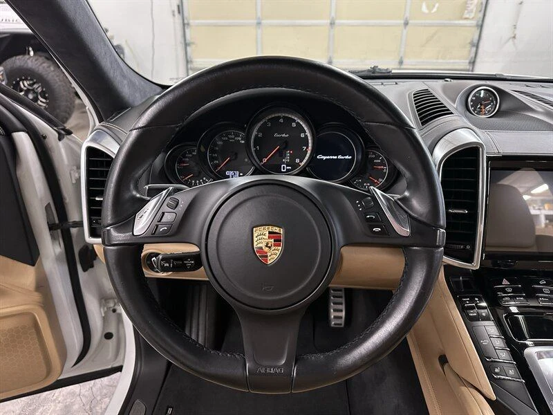 2014 Porsche 958 Cayenne Turbo - Image 13 of 18