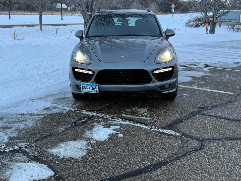 2014 Porsche 958 Cayenne Turbo - Image 2 of 18