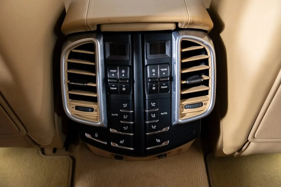 2014 Porsche 958 Cayenne Turbo - Image 12 of 14