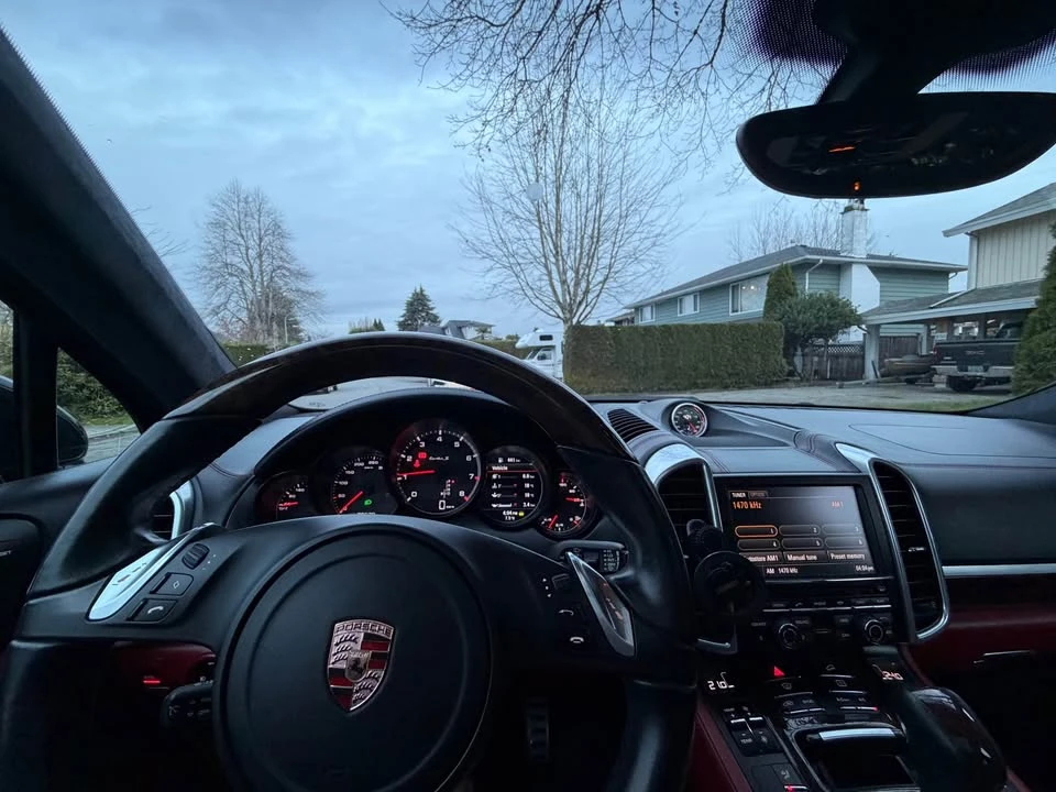 2014 Porsche 958 Cayenne Turbo S - Image 8 of 9