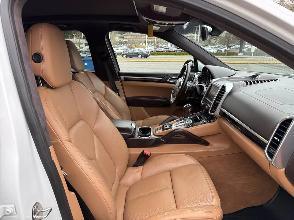 2014 Porsche 958 Cayenne Turbo - Image 18 of 20