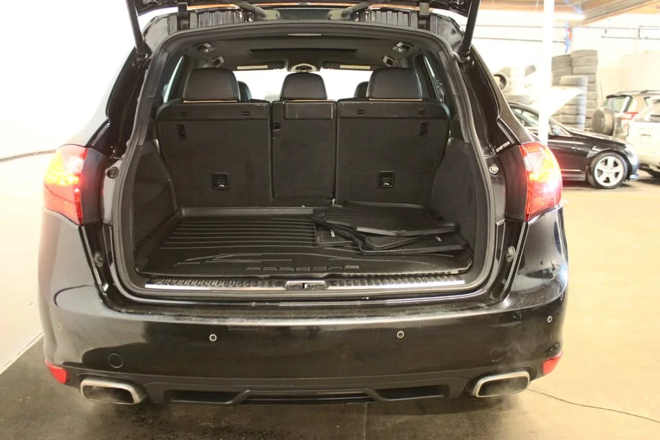 2014 Porsche 958 Cayenne - Image 6 of 9