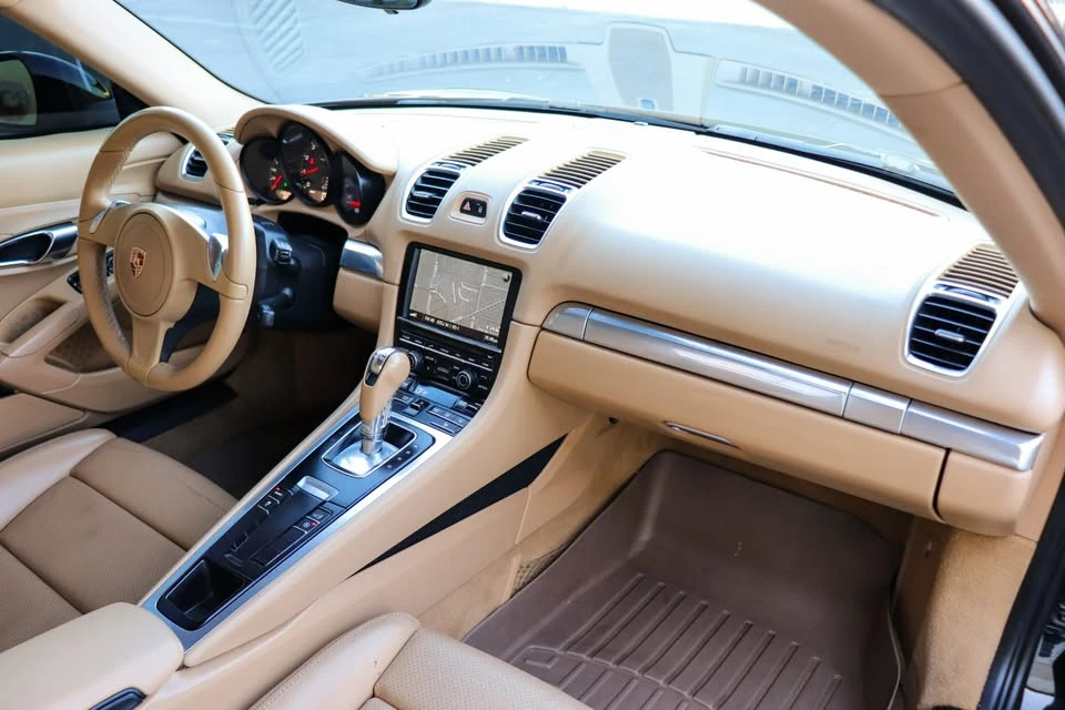 2014 Porsche 981 Cayman - Image 5 of 10