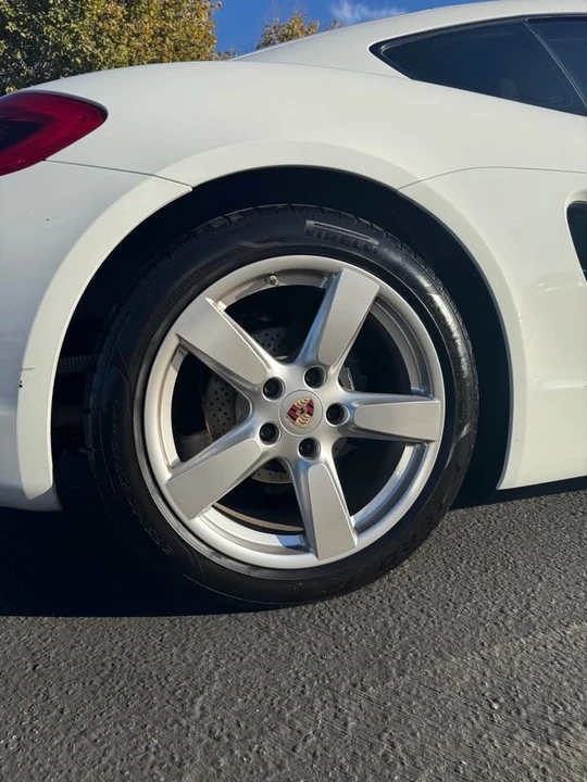 2014 Porsche 981 Cayman - Image 5 of 14