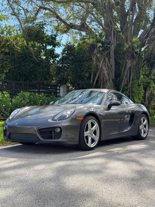 2014 Porsche 981 Cayman - Image 2 of 10