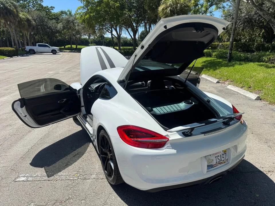2014 Porsche 981 Cayman - Image 2 of 12