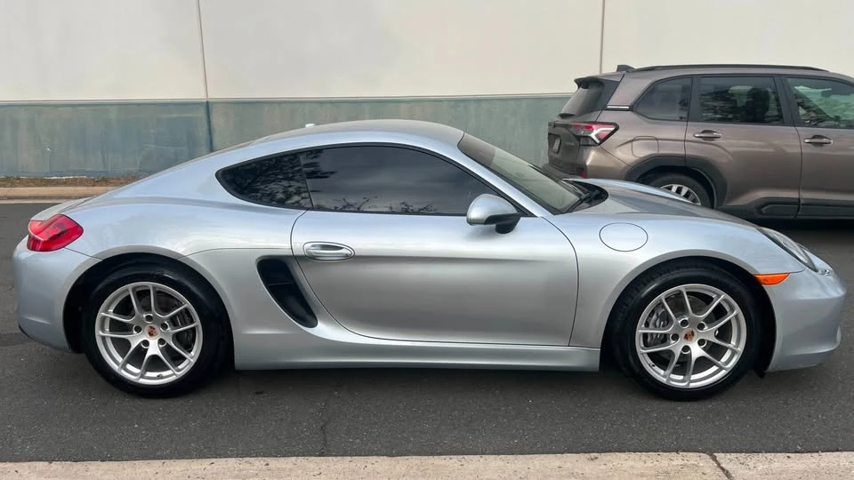 2014 Porsche 981 Cayman - Image 5 of 17
