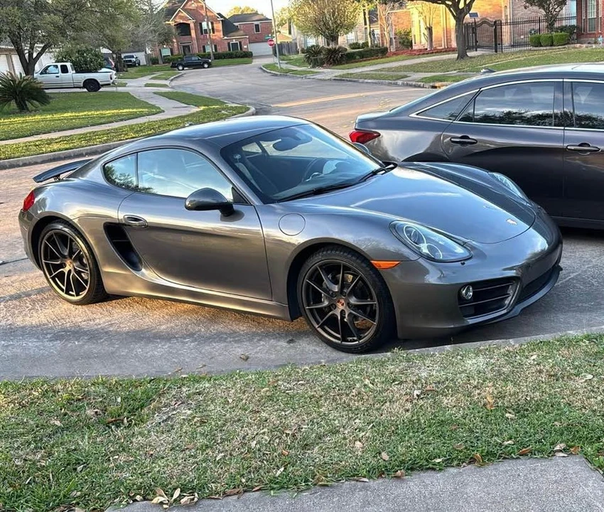 2014 Porsche 981 Cayman - Image 8 of 9