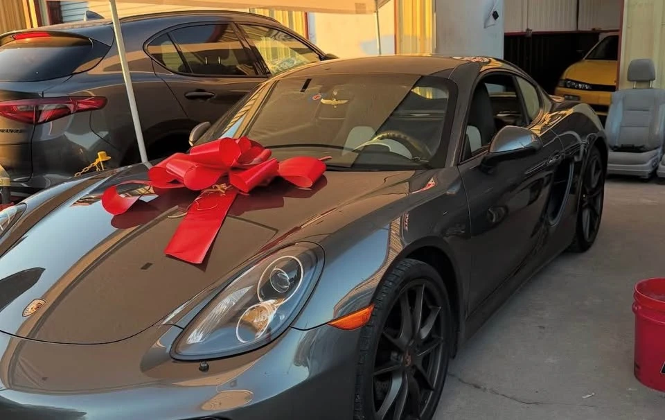 2014 Porsche 981 Cayman - Image 6 of 9