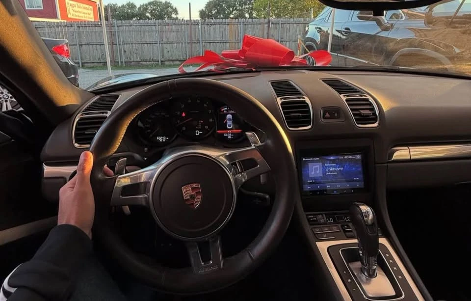 2014 Porsche 981 Cayman - Image 5 of 9