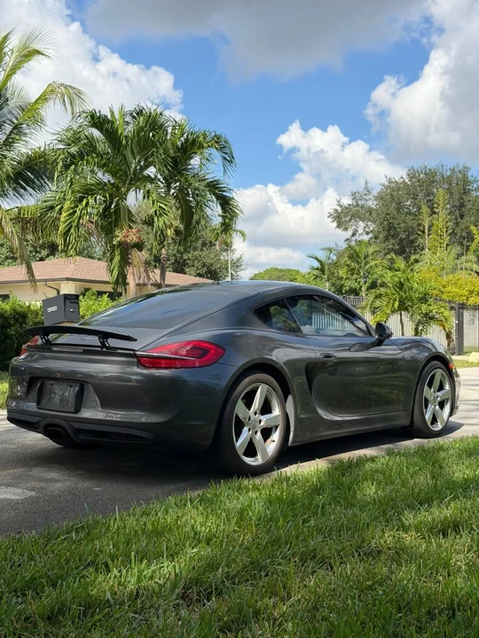 2014 Porsche 981 Cayman - Image 8 of 11