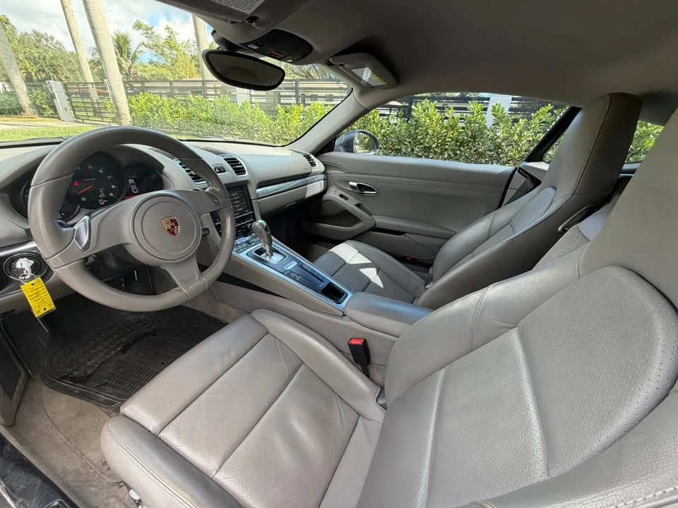 2014 Porsche 981 Cayman - Image 10 of 11