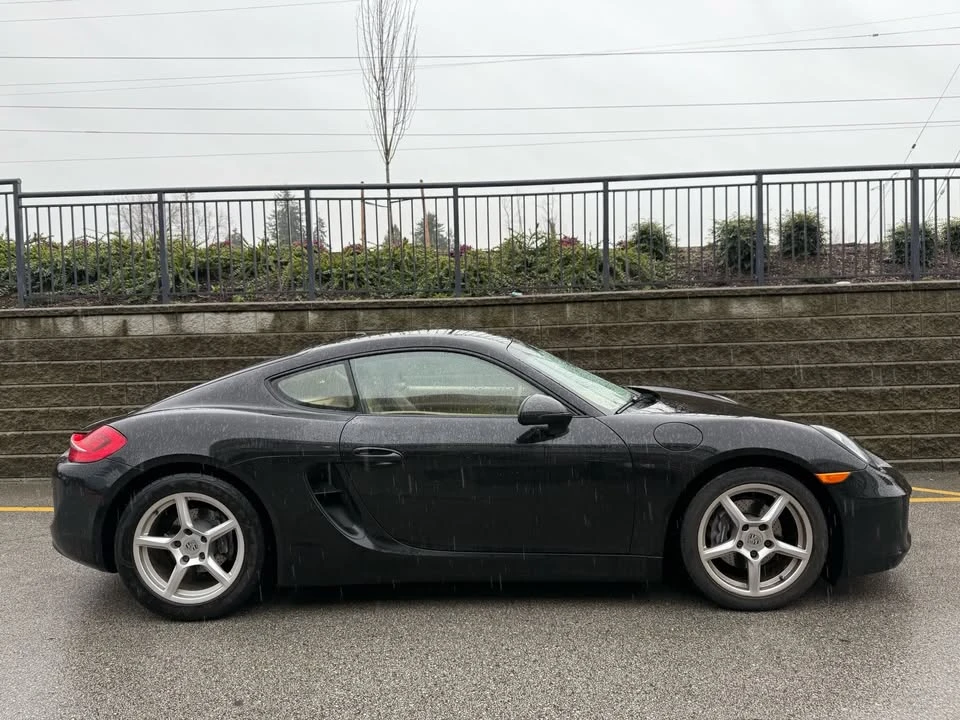 2014 Porsche 981 Cayman - Image 2 of 10
