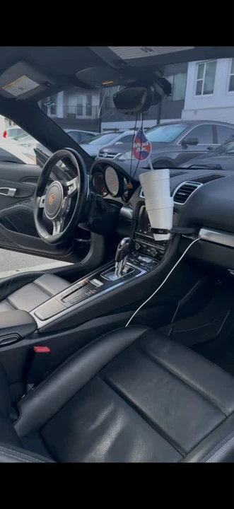 2014 Porsche 981 Cayman - Image 2 of 2