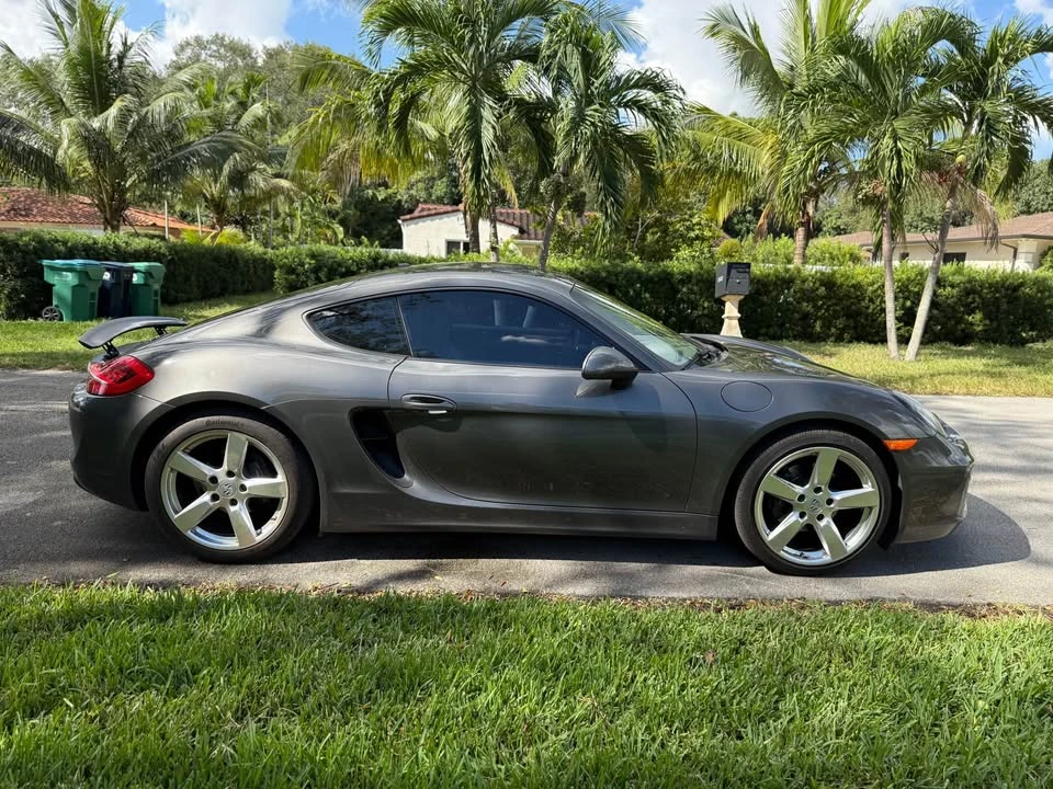 2014 Porsche 981 Cayman - Image 7 of 17