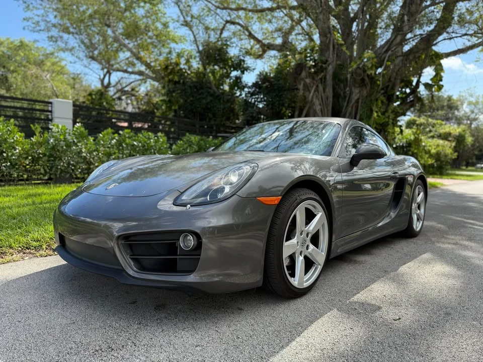 2014 Porsche 981 Cayman - Image 2 of 15