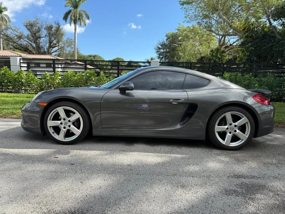 2014 Porsche 981 Cayman - Image 5 of 15