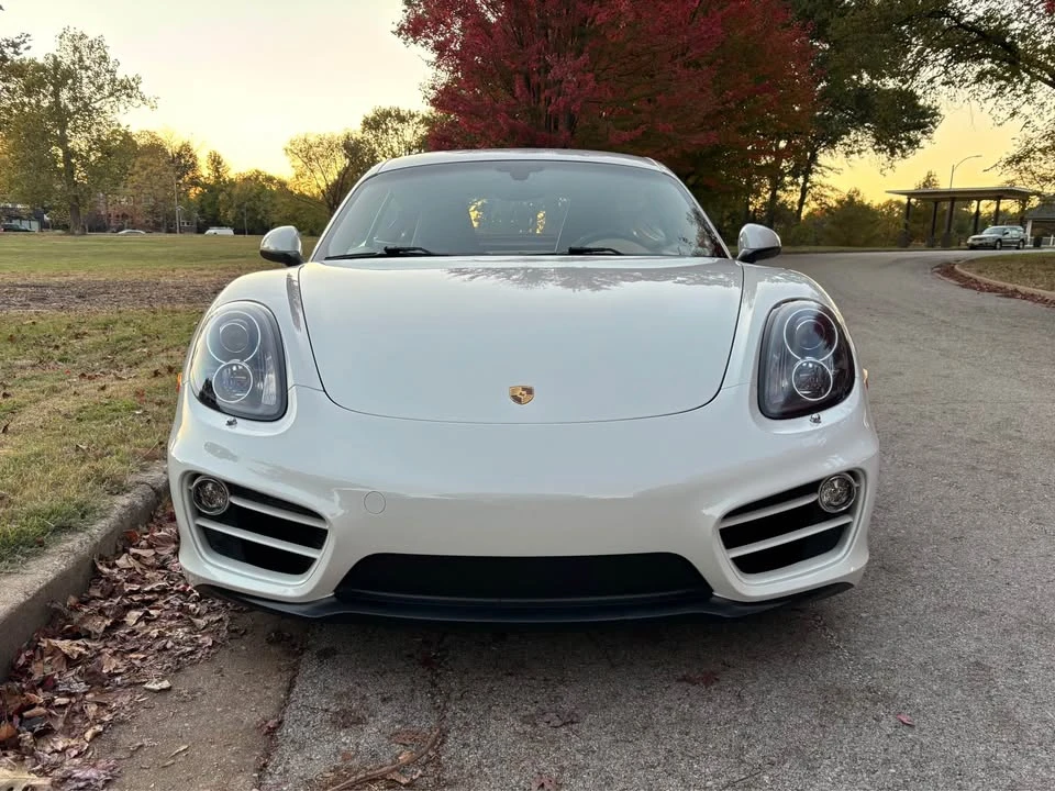 2014 Porsche 981 Cayman - Image 2 of 11