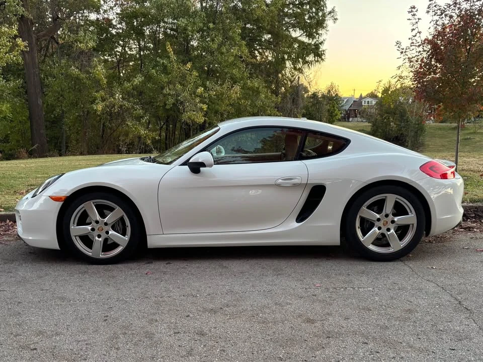 2014 Porsche 981 Cayman - Image 7 of 11