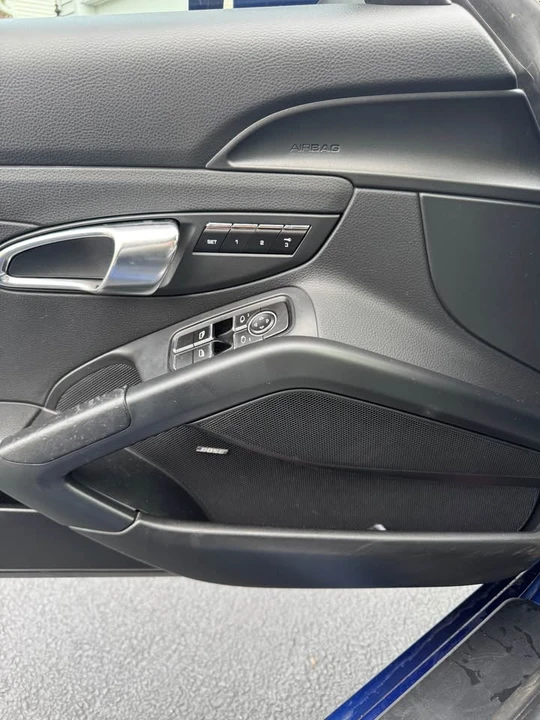 2014 Porsche 981 Cayman - Image 10 of 13