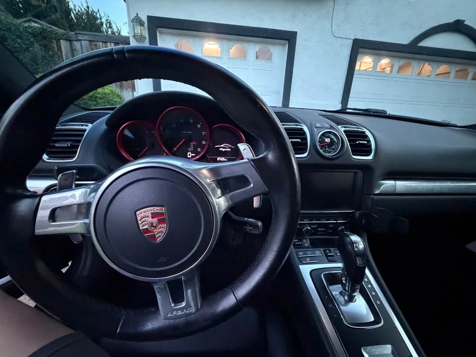 2014 Porsche 981 Cayman - Image 9 of 11