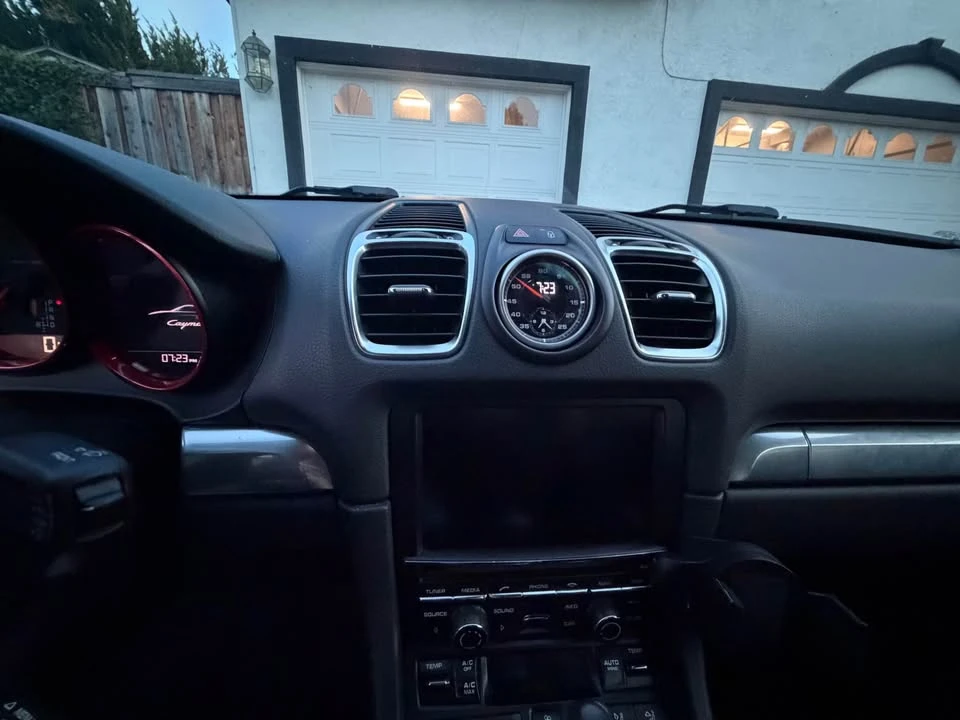 2014 Porsche 981 Cayman - Image 11 of 11