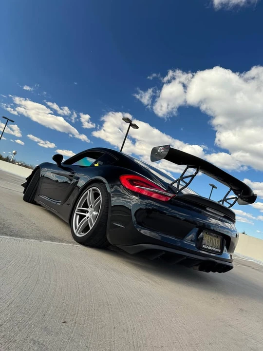 2014 Porsche 981 Cayman - Image 2 of 10